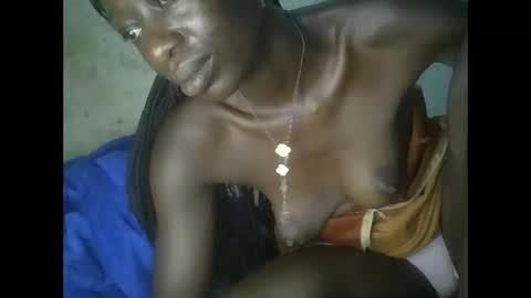 cute_doria online show from November 20, 2025, 5:40 am