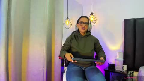 Snapshot of cute_elii chatting on May 25, 2026, 12:44 pm Independent Model online show from May 25, 2026, 12:44 pm