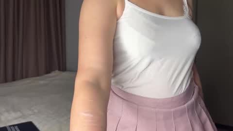 Snapshot of cute_emiliya chatting on March 11, 2026, 5:35 am Emily online show from March 11, 2026, 5:35 am