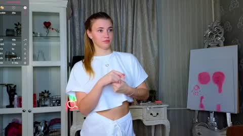 Snapshot of cute_fox_girl chatting on November 29, 2025, 7:44 am Anne online show from November 29, 2025, 7:44 am