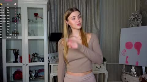 Snapshot of cute_fox_girl chatting on December 20, 2025, 7:37 am Anne online show from December 20, 2025, 7:37 am