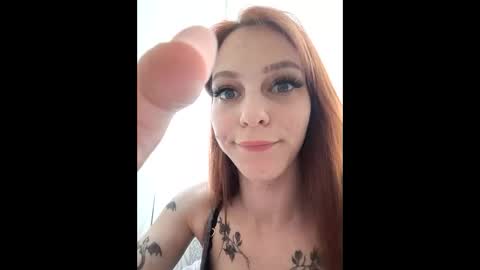 cute_foxis online show from June 10, 2026, 4:17 pm