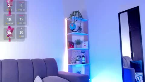 Cute horny1 online show from April 13, 2026, 11:27 am