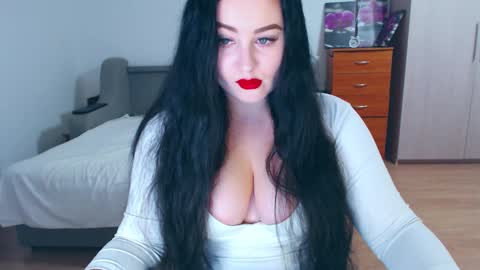 Snapshot of cute_jes chatting on December 15, 2024, 12:17 pm cute_jes online show from December 15, 2024, 12:17 pm