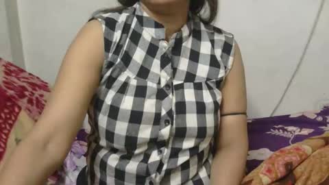 Snapshot of cute_kashmira99 chatting on February 19, 2026, 2:18 am kashmira online show from February 19, 2026, 2:18 am