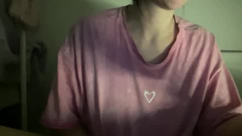 cute_kriss94 online show from February 1, 2026, 11:03 pm