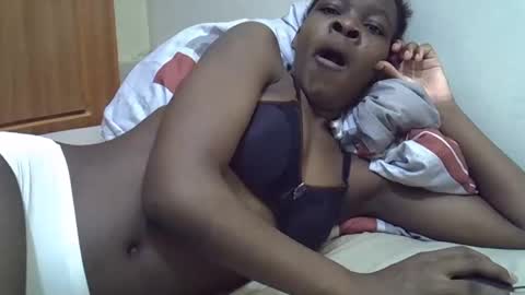 cute_marion online show from February 5, 2025, 5:30 am