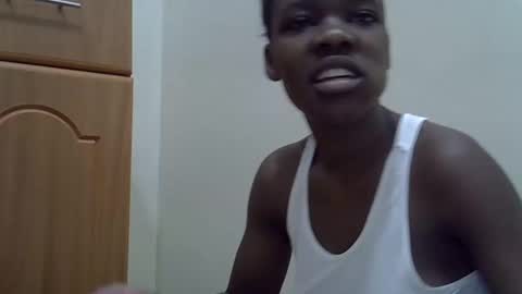 cute_marion online show from February 6, 2025, 12:26 pm