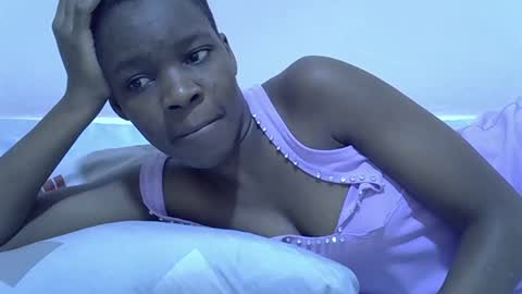 cute_marion online show from February 9, 2025, 8:33 am