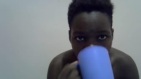 cute_marion online show from February 9, 2025, 1:25 pm