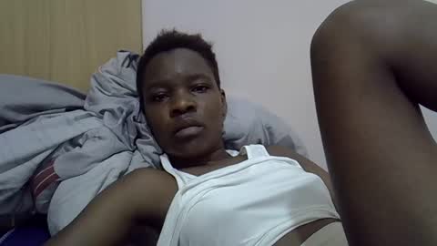 cute_marion online show from February 10, 2025, 3:21 pm