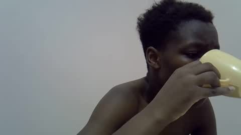 cute_marion online show from February 12, 2025, 5:16 pm