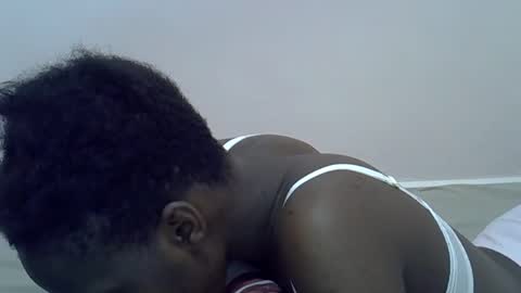 cute_marion online show from February 14, 2025, 5:09 am