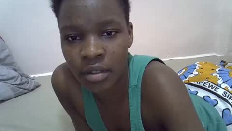 cute_marion online show from February 14, 2025, 6:40 pm