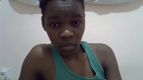 cute_marion online show from February 15, 2025, 3:42 am