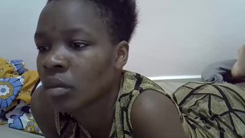 cute_marion online show from February 17, 2025, 12:16 pm