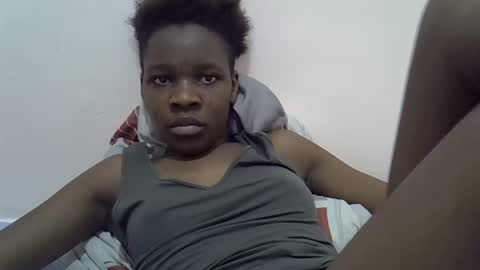 cute_marion online show from February 18, 2025, 2:27 pm