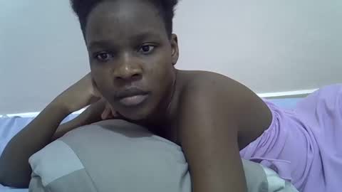 cute_marion online show from February 18, 2025, 9:53 pm