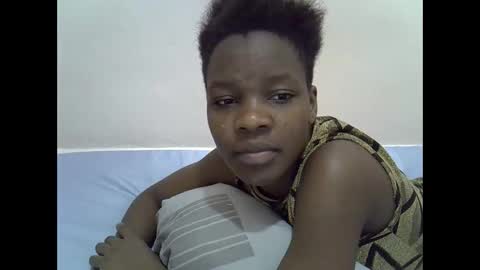 cute_marion online show from February 24, 2025, 6:58 pm