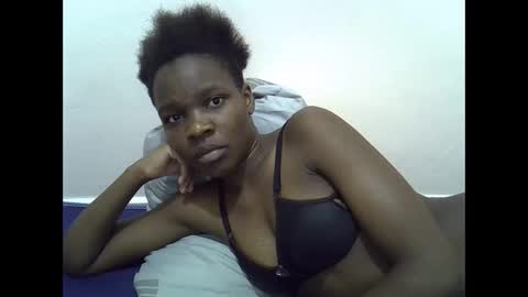 cute_marion online show from February 27, 2025, 2:32 am