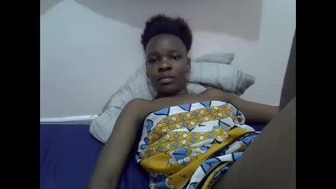 cute_marion online show from February 27, 2025, 7:04 pm