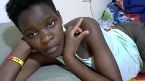 cute_marion online show from September 15, 2025, 8:53 pm