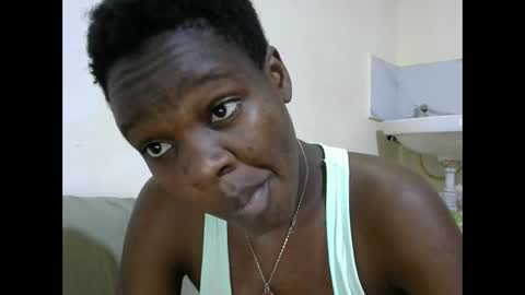 cute_marion online show from September 16, 2025, 10:05 am