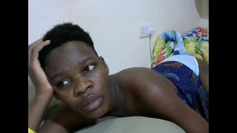 cute_marion online show from October 3, 2025, 3:47 am