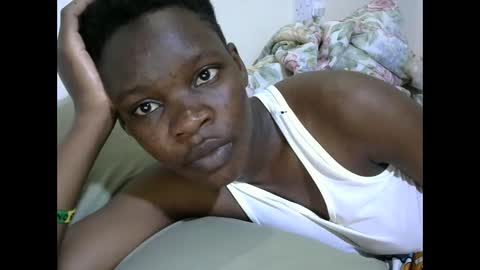 cute_marion online show from October 16, 2025, 8:59 am