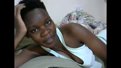 cute_marion online show from October 17, 2025, 6:10 pm