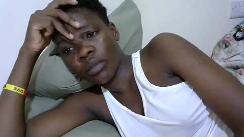 cute_marion online show from October 29, 2025, 7:32 am