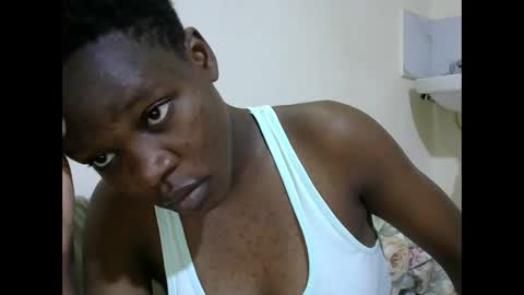 cute_marion online show from October 31, 2025, 11:00 am