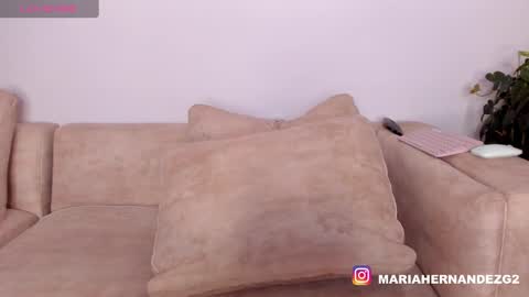Snapshot of cute_molly18 chatting on February 19, 2025, 3:50 am Maria online show from February 19, 2025, 3:50 am