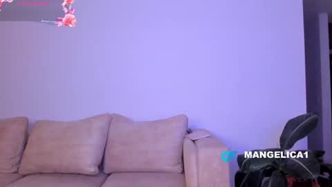 Snapshot of cute_molly18 chatting on January 15, 2026, 10:24 pm Maria online show from January 15, 2026, 10:24 pm