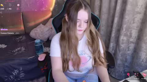 Snapshot of cute_pleasure chatting on March 10, 2025, 6:45 pm Aleksandra online show from March 10, 2025, 6:45 pm