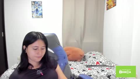 Snapshot of cute_rouss chatting on November 7, 2025, 1:38 am ROUSS online show from November 7, 2025, 1:38 am