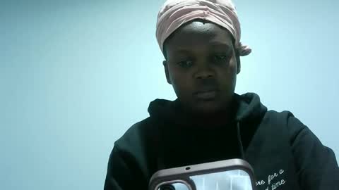 Snapshot of cute_roxie chatting on February 11, 2025, 9:09 am cute_roxie online show from February 11, 2025, 9:09 am