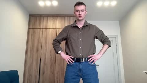 cute_skywalker online show from April 2, 2026, 10:02 am