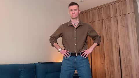 cute_skywalker online show from April 14, 2026, 7:58 am