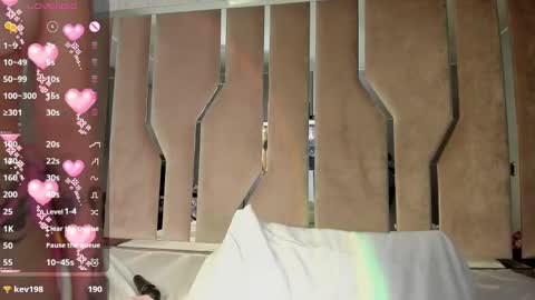 Snapshot of cute_stoone chatting on February 28, 2025, 2:09 am SOLEI online show from February 28, 2025, 2:09 am