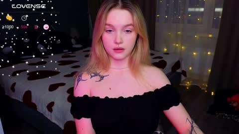 Snapshot of cute_summer_breathe chatting on January 8, 2025, 7:03 pm Sue online show from January 8, 2025, 7:03 pm