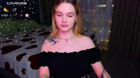 Snapshot of cute_summer_breathe chatting on January 24, 2025, 2:51 pm Sue online show from January 24, 2025, 2:51 pm