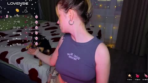 Snapshot of cute_summer_breathe chatting on January 29, 2025, 7:00 pm Sue online show from January 29, 2025, 7:00 pm