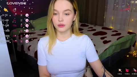 Snapshot of cute_summer_breathe chatting on February 21, 2025, 4:16 pm Sue online show from February 21, 2025, 4:16 pm