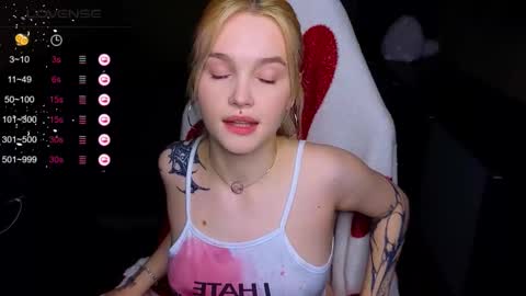 Snapshot of cute_summer_breathe chatting on September 27, 2025, 4:45 pm Sue online show from September 27, 2025, 4:45 pm