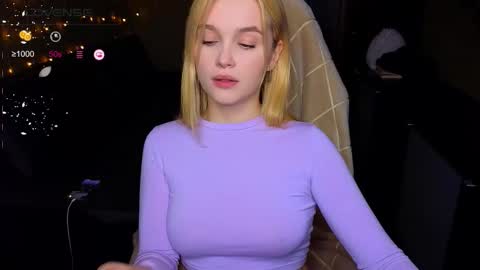 Snapshot of cute_summer_breathe chatting on October 25, 2025, 9:42 pm Sue online show from October 25, 2025, 9:42 pm