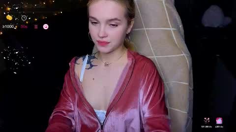 Snapshot of cute_summer_breathe chatting on November 3, 2025, 11:26 pm Sue online show from November 3, 2025, 11:26 pm