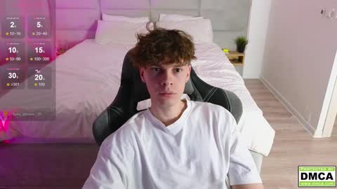 Snapshot of cute_thomas chatting on February 11, 2025, 11:44 pm Thomas - online show from February 11, 2025, 11:44 pm