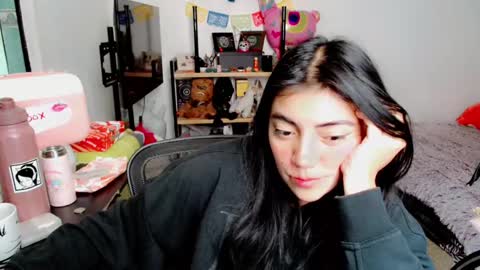 Snapshot of cuteambervi chatting on December 4, 2024, 6:28 pm Princess Amber online show from December 4, 2024, 6:28 pm
