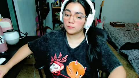 Snapshot of cuteambervi chatting on March 3, 2025, 12:59 am Princess Amber online show from March 3, 2025, 12:59 am